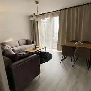 Apartment Stunning Modern 2bed Near City& Airport, Dublin