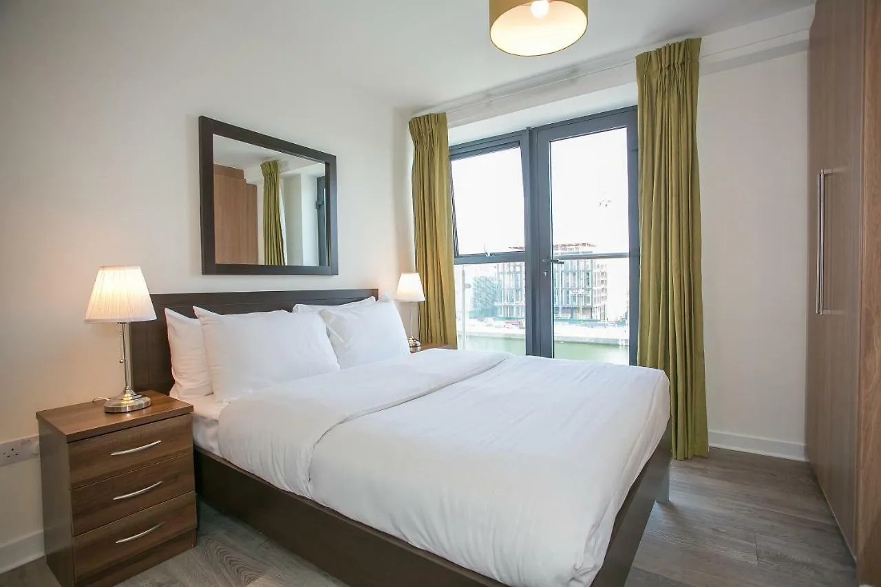 Grand Canal Square Apartments Dublino 0*,  Irlanda