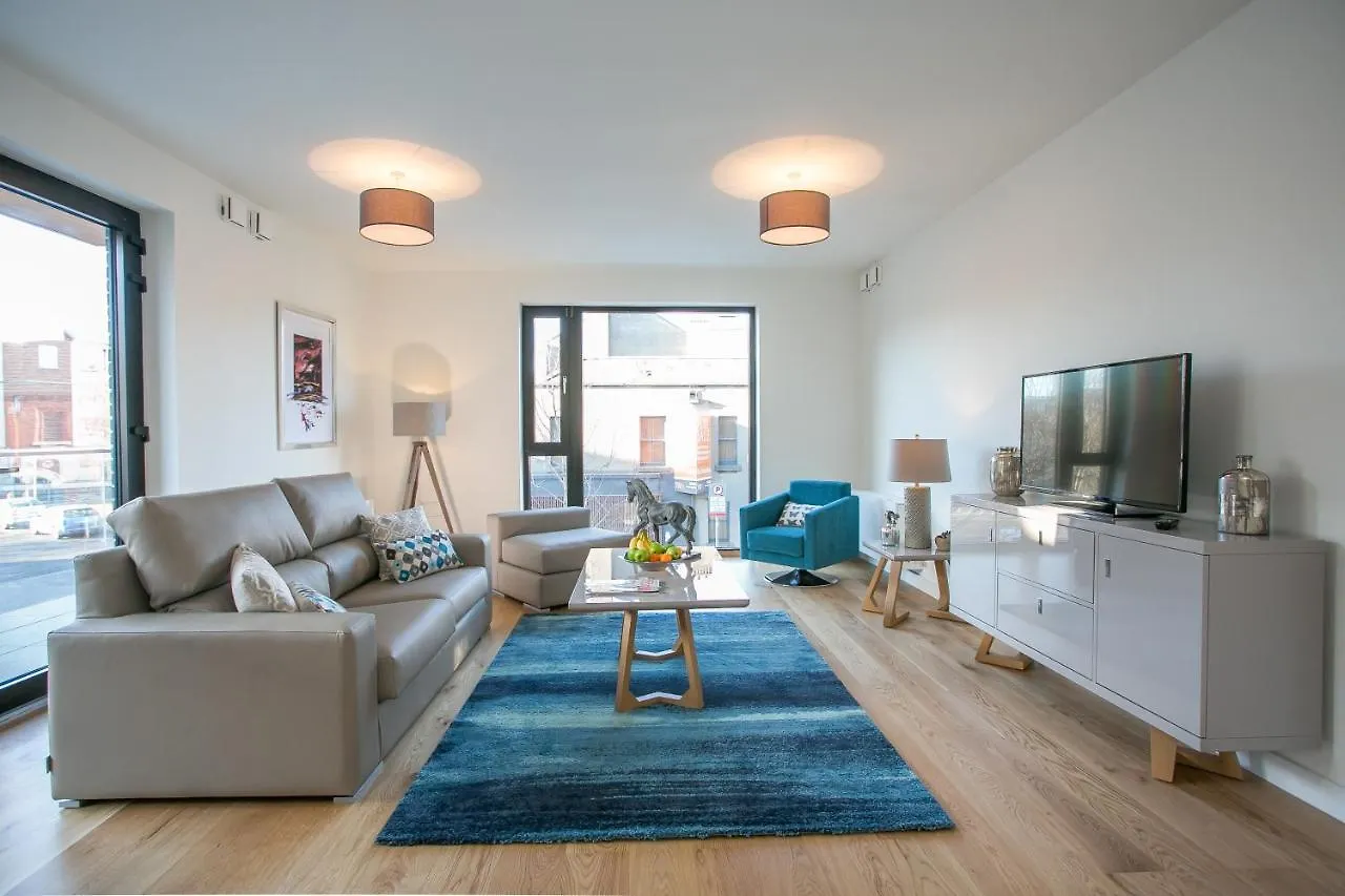 Grand Canal Square Apartments Дублин Ирландия