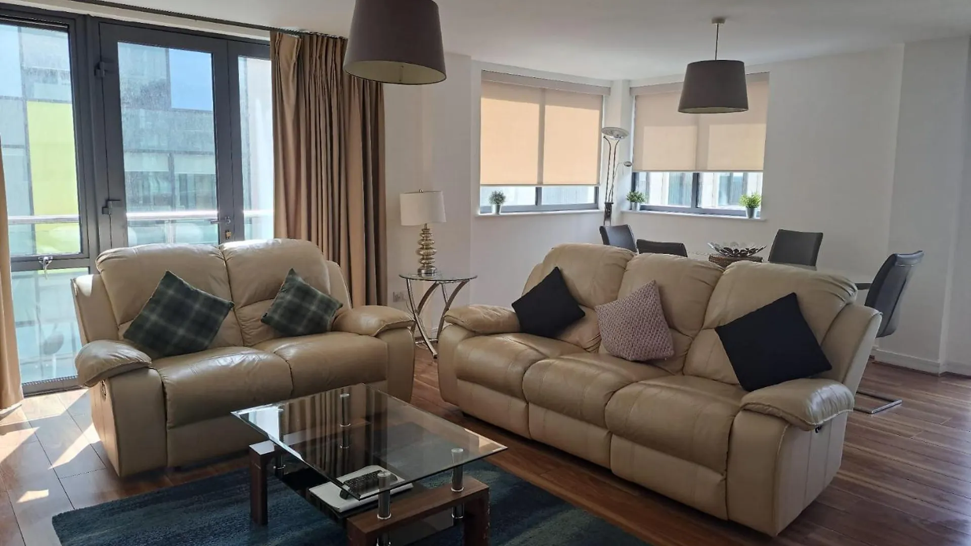 Grand Canal Square Apartments Дублин Ирландия